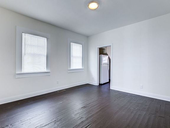 4th image of 205 Minor St #1