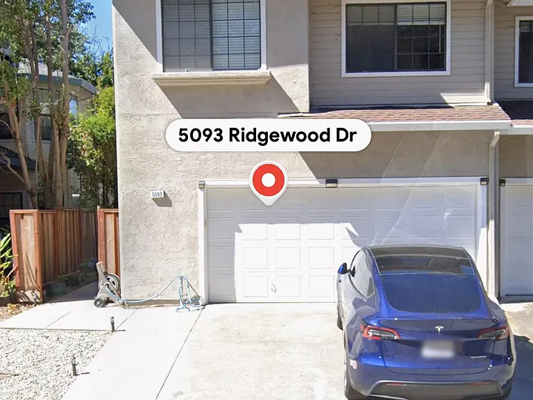 5093 Ridgewood Dr — Photo 1