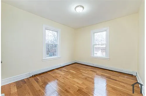 202 Weequahic Ave #3 Photo 1