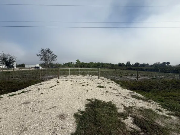 18935 NW 268th Street, Okeechobee, FL 34972