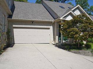 3042 Alpine Ter UNIT 3, Cincinnati, OH 45208