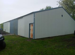 7000 E Scully Rd, Gardner, IL 60424