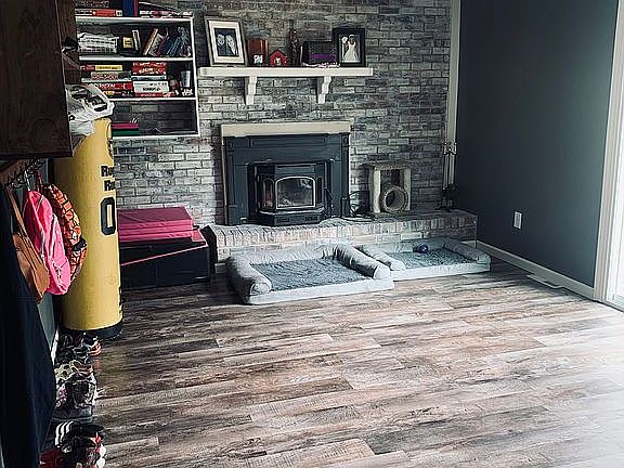 3rd image of 3409 Meadowlark Dr