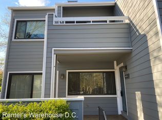 1933 Villaridge Dr #A, Reston, VA 20191