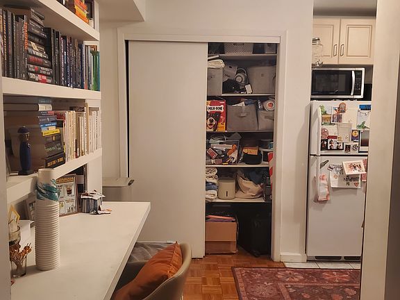 5th image of 52 E 13th St APT 5E