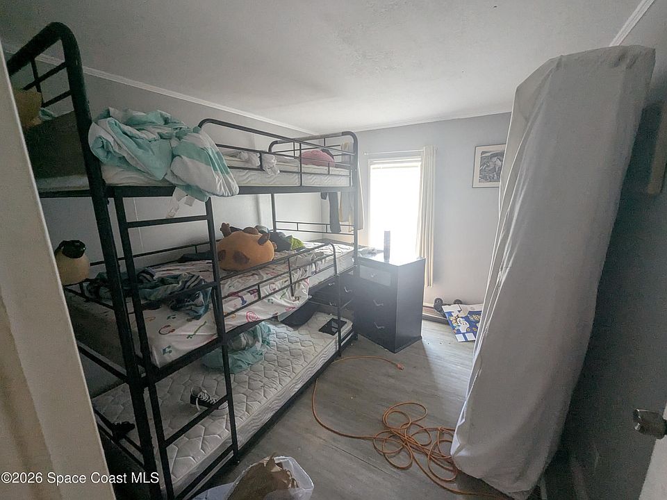 1st image of 478 Dolphin Cir