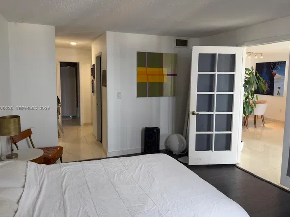 2780 NE 183rd St APT 1605, Aventura, FL 33160