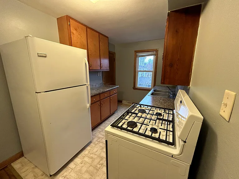 138 Coleman Ave #1 — Photo 8