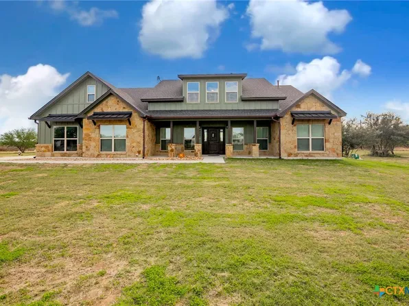 405 Battle Dr, Fannin, TX 77960
