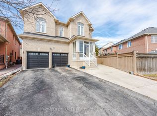 28 Iverson Dr, Brampton, ON L6X 0L6