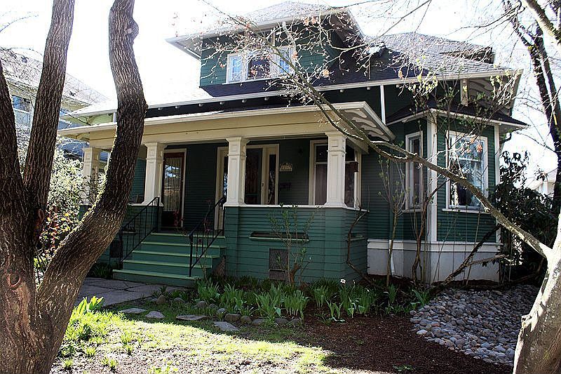 Craftsman-Heart of Irvington