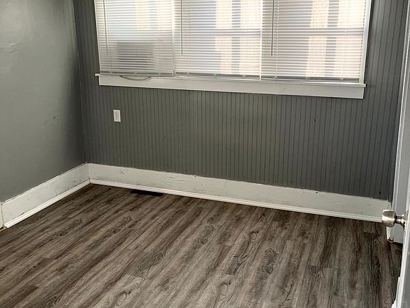 5th image of 124 E Prescott Ave #2