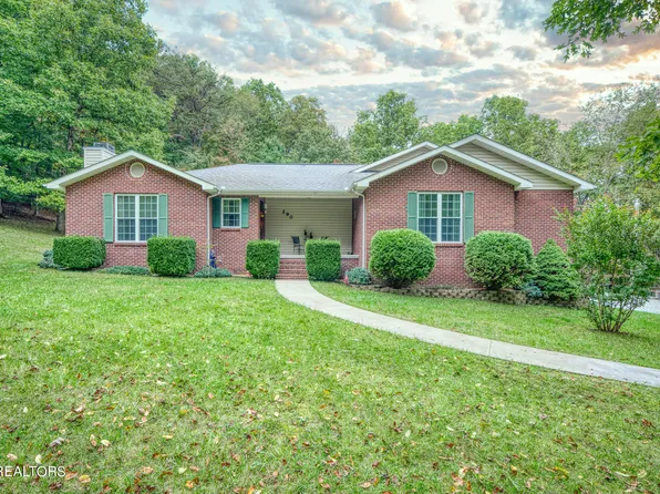 290 Goodstock Rd, Crossville, TN 38555