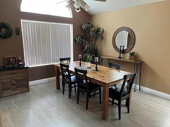 4th image of 2614 Las Mercedes Ln