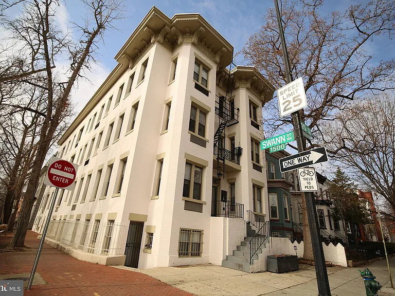 1822 15th St NW #107 — Photo 11