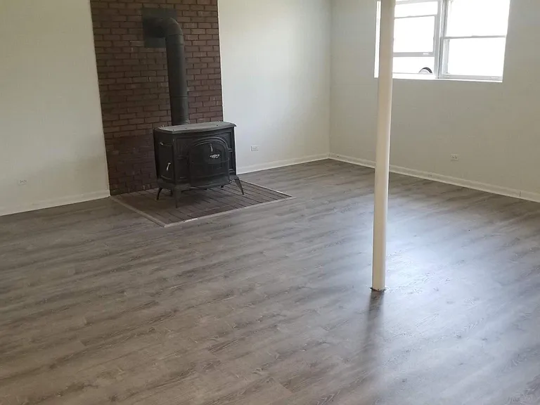 29W730 North Ave — Photo 20