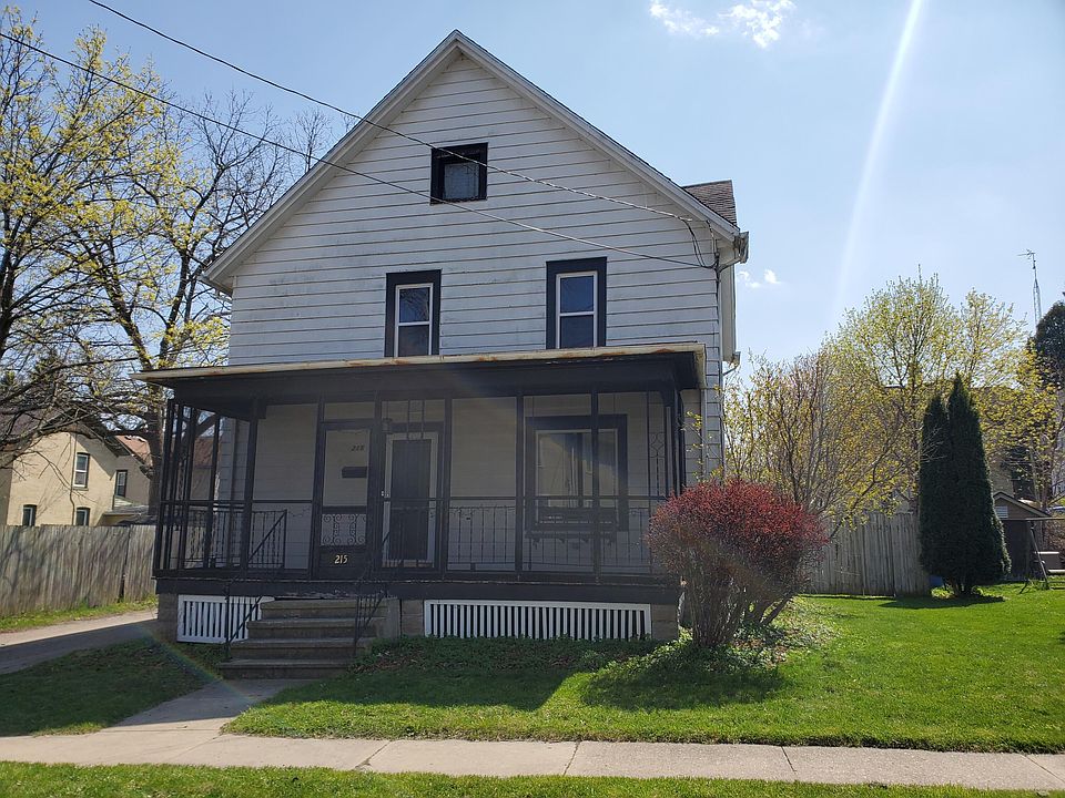 1st image of 215 Rock St