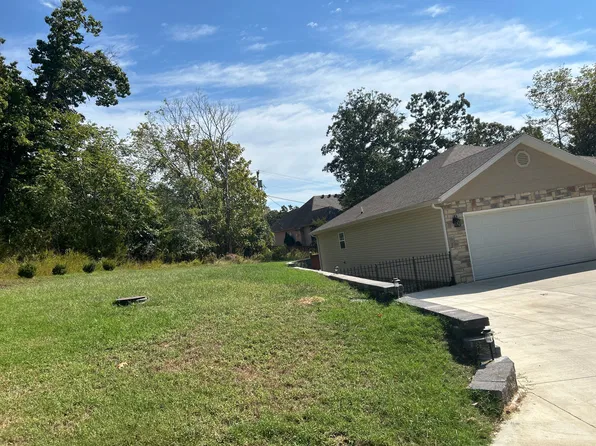110 Timberline Dr, Forsyth, MO 65653