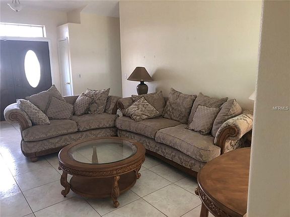 2nd image of 2791 Woodstream Cir
