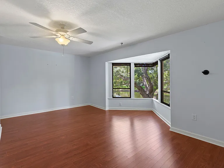 485 Westlake Blvd #70 — Photo 10