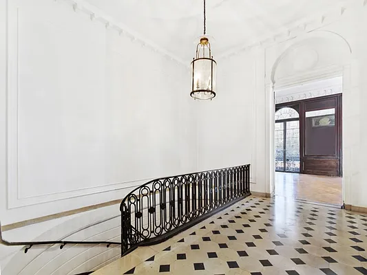 Sold by Sotheby's International Realty | media 8