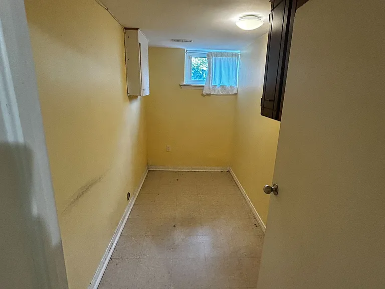 80 Aspenwood Dr #BASEMENT — Photo 7