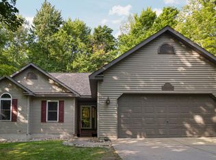 628 White Mountain Ct, Gaylord, MI 49735