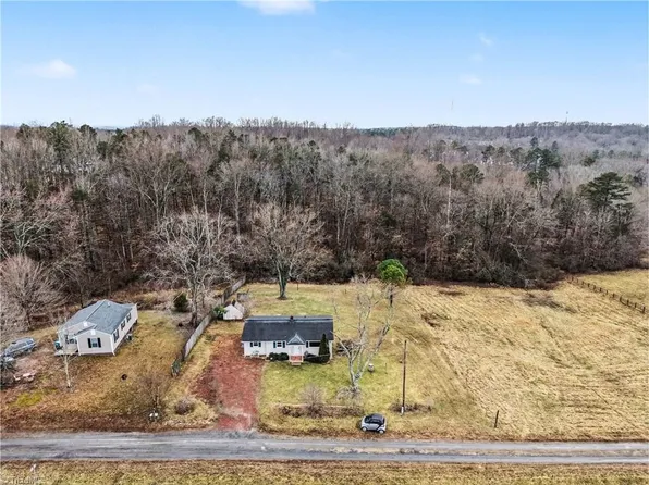 306 Plemmons Rd, Lewisville, NC 27023