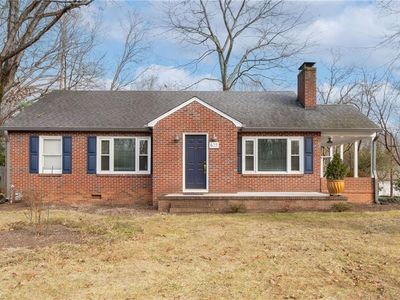 635 Oak Summit Rd, Winston Salem, NC, 27105