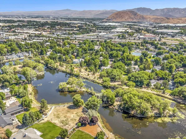 857 Lighthouse Ct, Reno, NV 89511