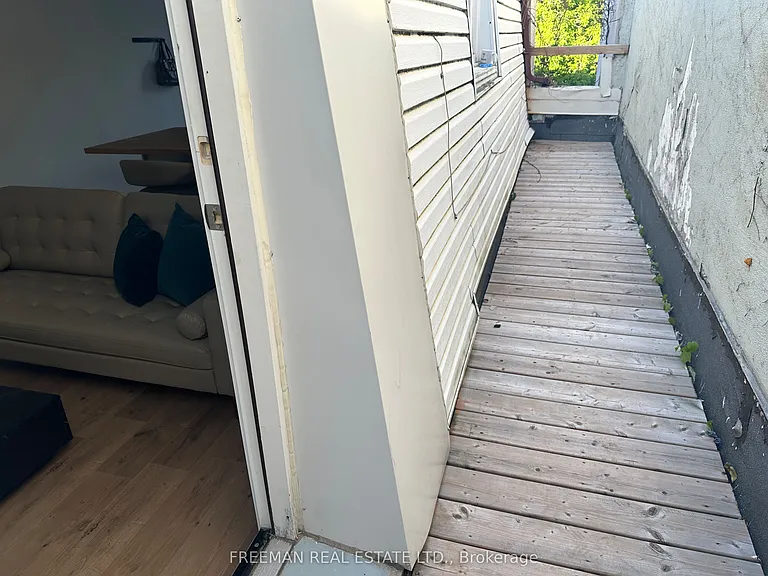 3449 Yonge St #2 — Photo 14