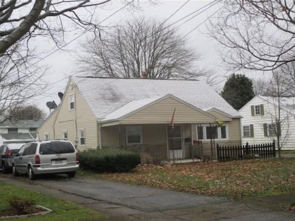 2nd image of 161 N Edgehill Ave