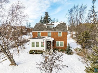 2301 E 4th St, Duluth, MN, 55812