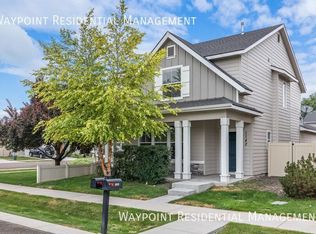 1142 W Parkstone St, Meridian, ID 83646