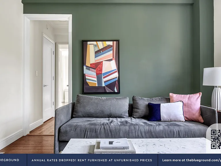 210 W 70th St #502 — Photo 3