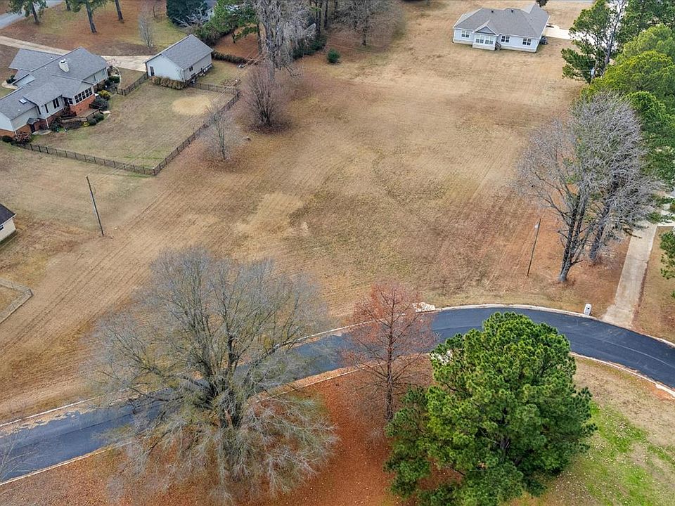 2nd image of 2908 Bobbi Dawn Dr
