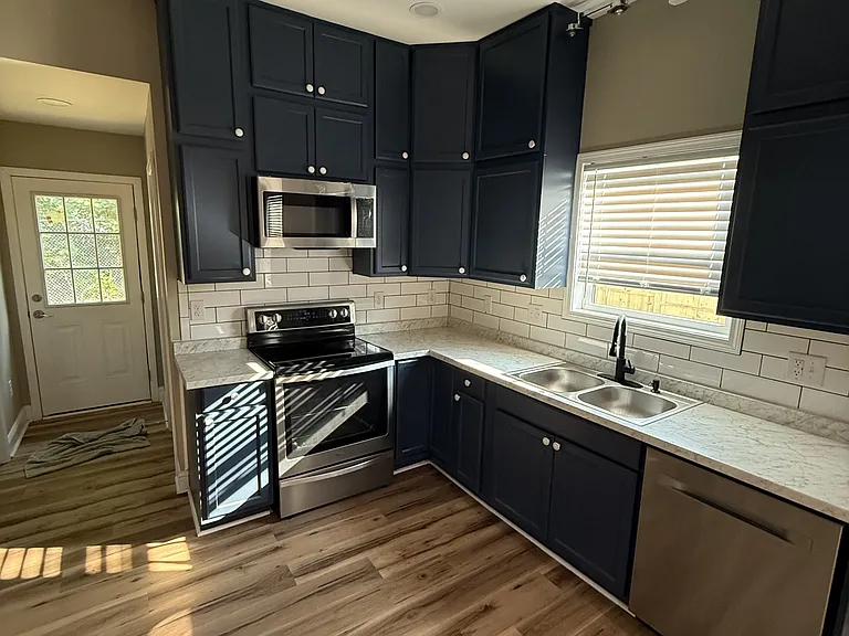 82 Parallel Ct NW — Photo 6