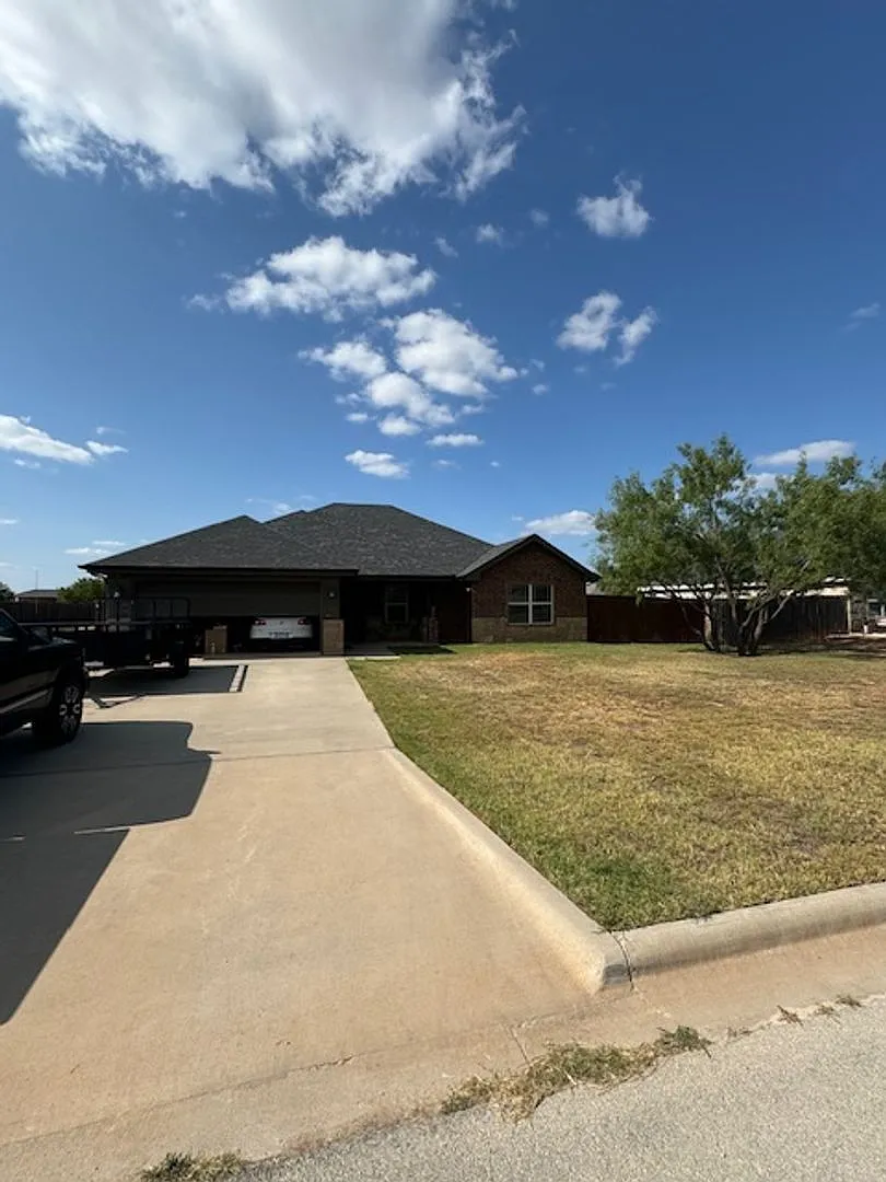 260 Hog Eye Rd — Photo 1