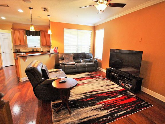 3rd image of 1397 Benevolent St