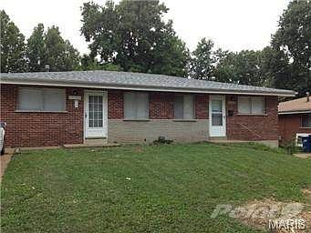 4th image of 10108 Douglass Ct