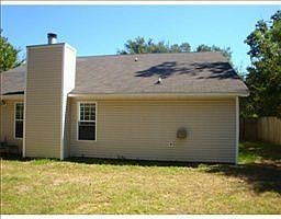 2nd image of 1505 Porpoise St