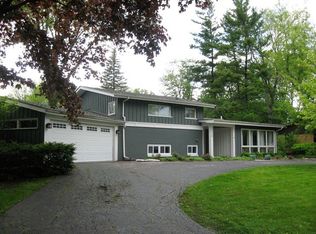 1000 Crest St, Wheaton, IL 60189