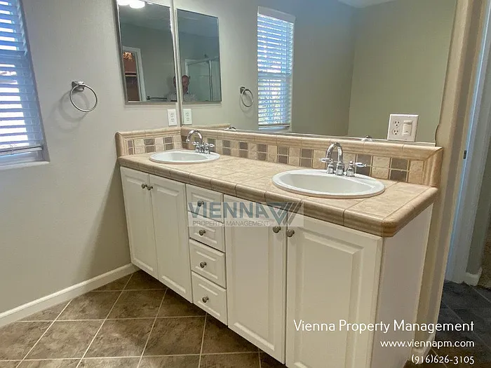 131 Candela Cir — Photo 19
