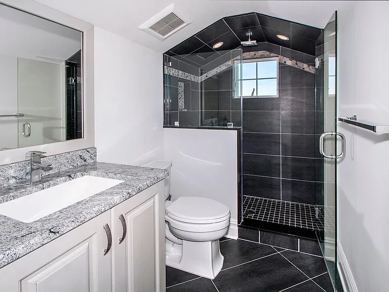 8510 Fulton Ave — Photo 24