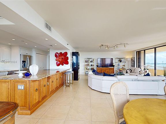 4th image of 11113 Biscayne Blvd Unit 1451