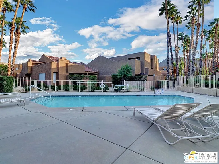 73429 Foxtail Ln — Photo 42