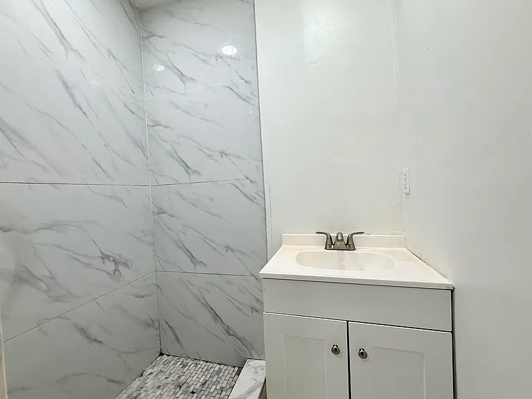 5913 Corson Pl — Photo 22