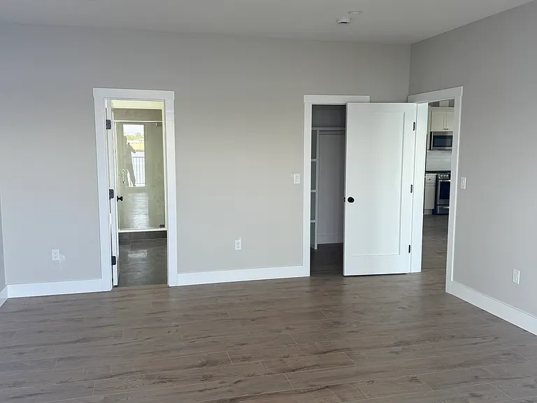 5511 Arthur Kill Rd — Photo 7