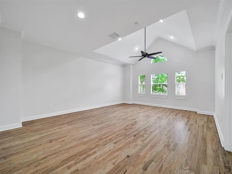 5341 Kiam St — Photo 14