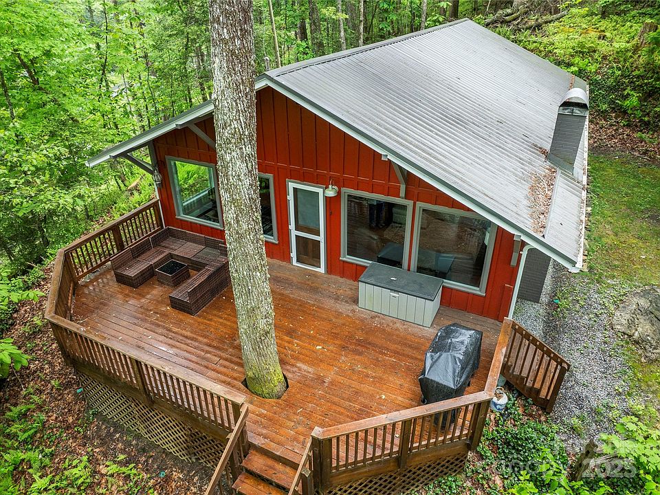 1st image of 10 La Floresta Ln